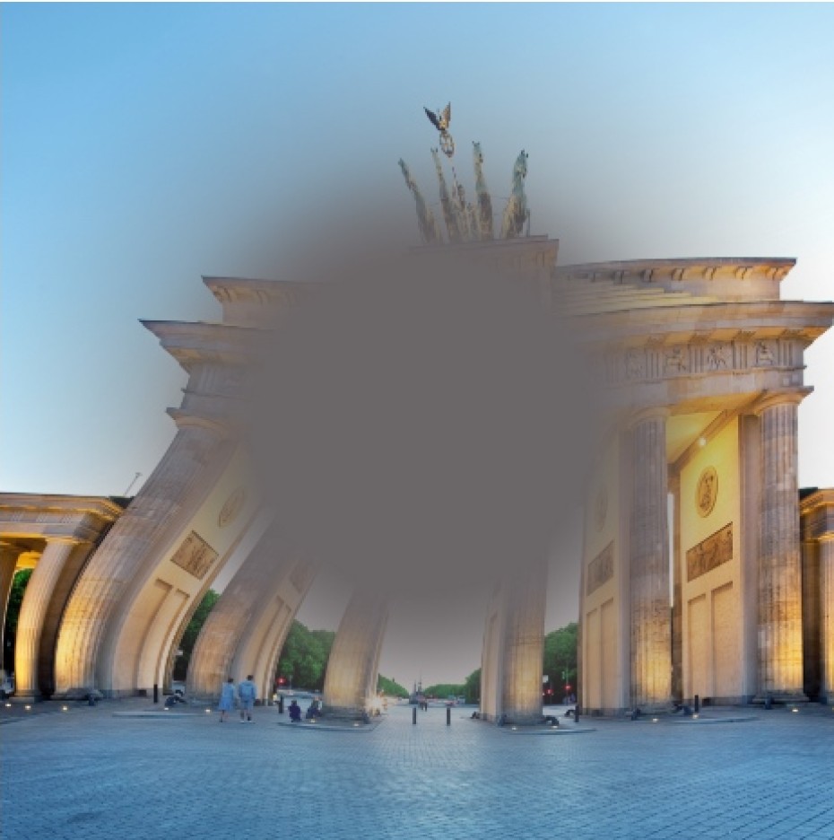 Brandenburger Tor mit blindem Fleck in der Mitte und verzerrter Darstellung auf der linken Bildseite.